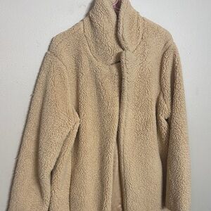 Womens Torrid  Size 2 Cozy Tan Sherpa Jacket